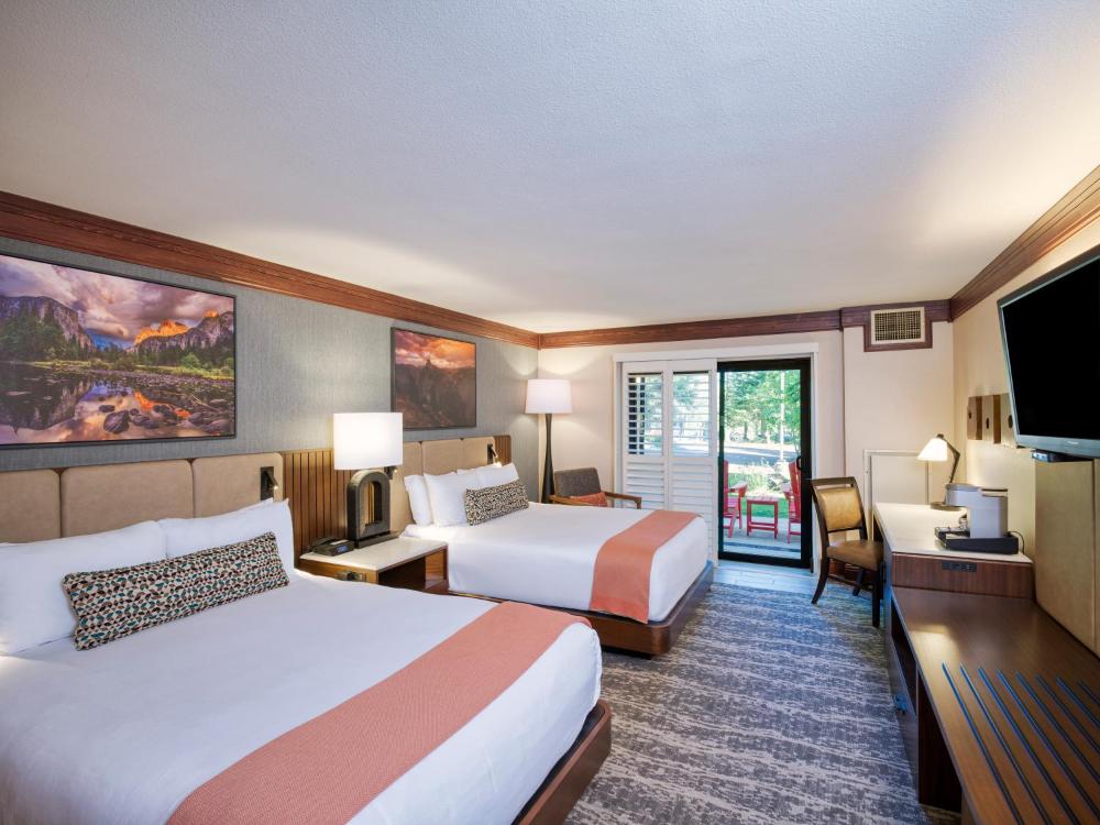 Premium Patio Room with Two Queen Beds interior